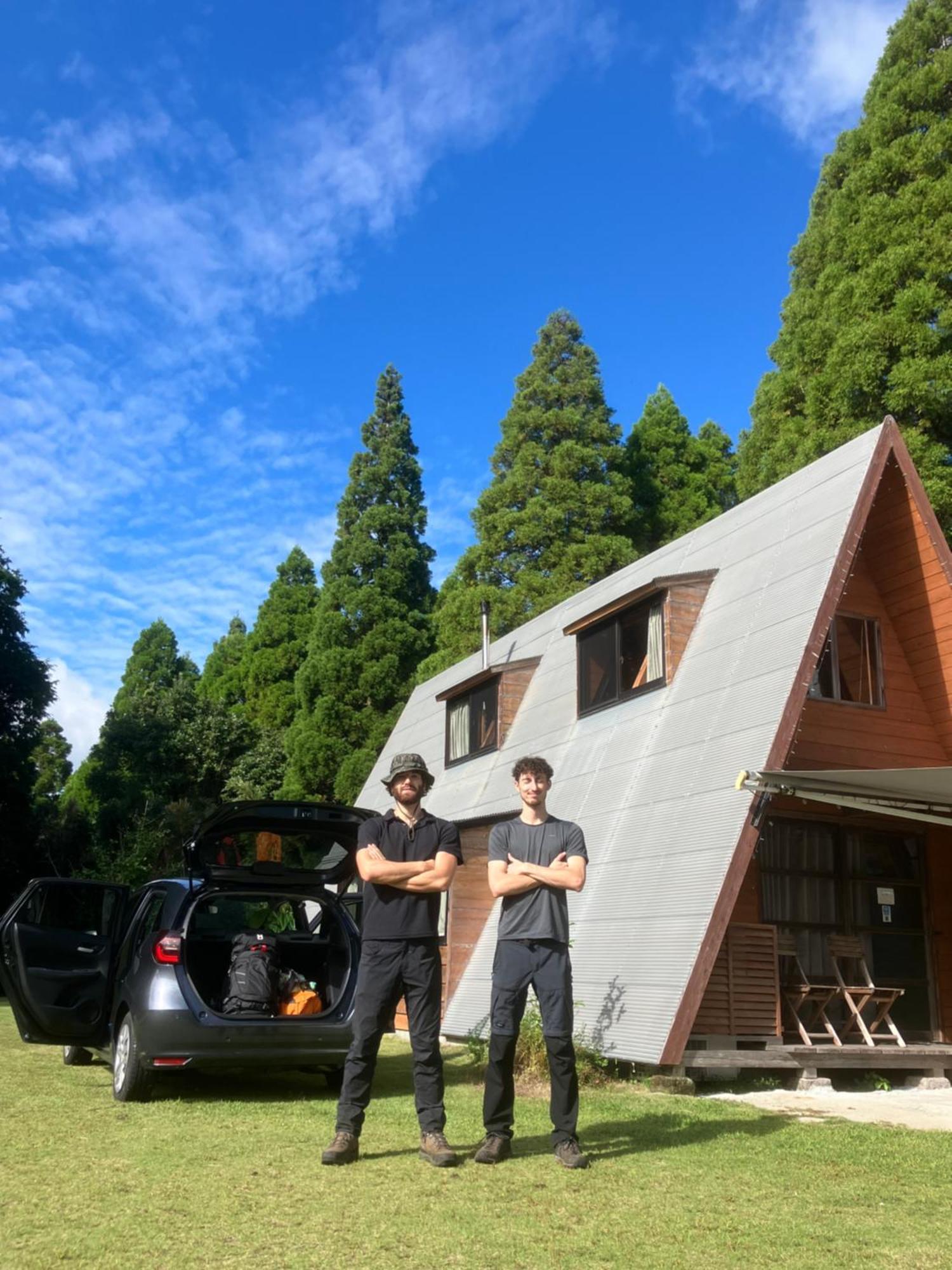 Guesthouse Coco Garage Kirishima Ngoại thất bức ảnh
